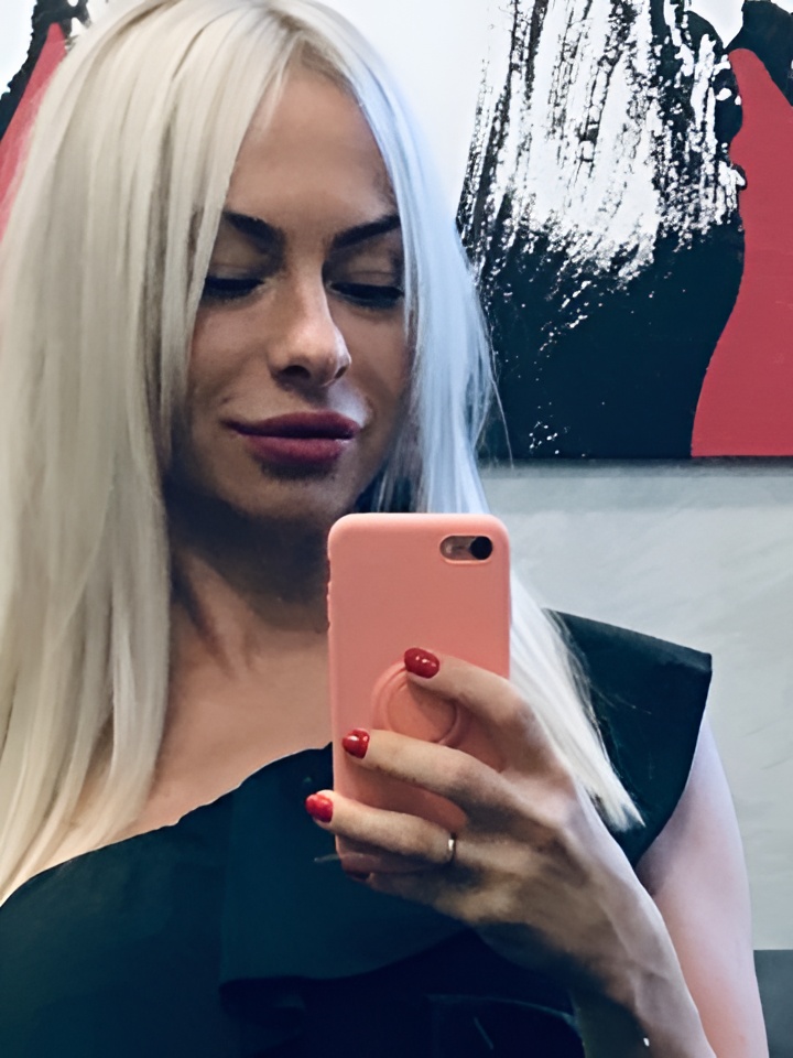 Гертруда привлекальеная девушка из Нижнего Тагила цена от 1500 руб