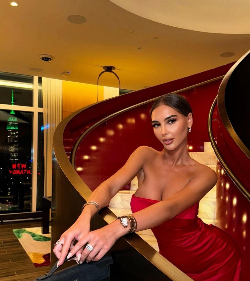 Влада привлекальеная девушка из Нижнего Тагила цена от 7000 руб