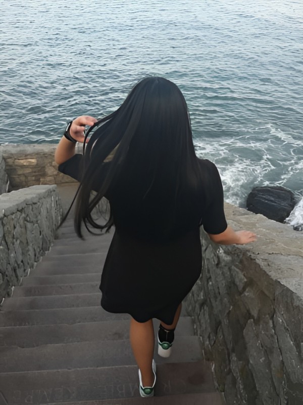 Юстина привлекательная девушка из Нижнего Тагила цена от 5000 руб