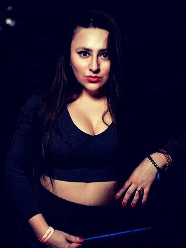 Люда привлекательная девушка из Нижнего Тагила цена от 3500 руб