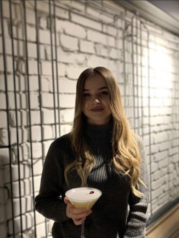 🎥 Клава привлекательная девушка из Нижнего Тагила цена от 8000 руб