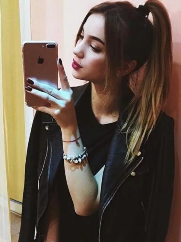 Инга привлекательная девушка из Нижнего Тагила цена от 3500 руб