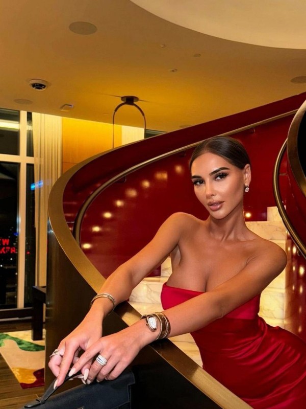 Влада привлекательная девушка из Нижнего Тагила цена от 7000 руб