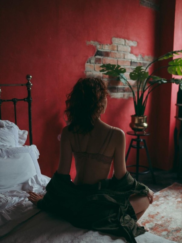 Настя привлекательная девушка из Нижнего Тагила цена от 5000 руб